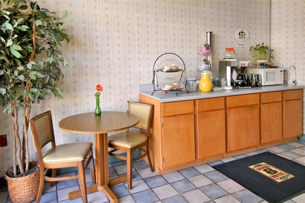 Peoria Inn タルサ エクステリア 写真
