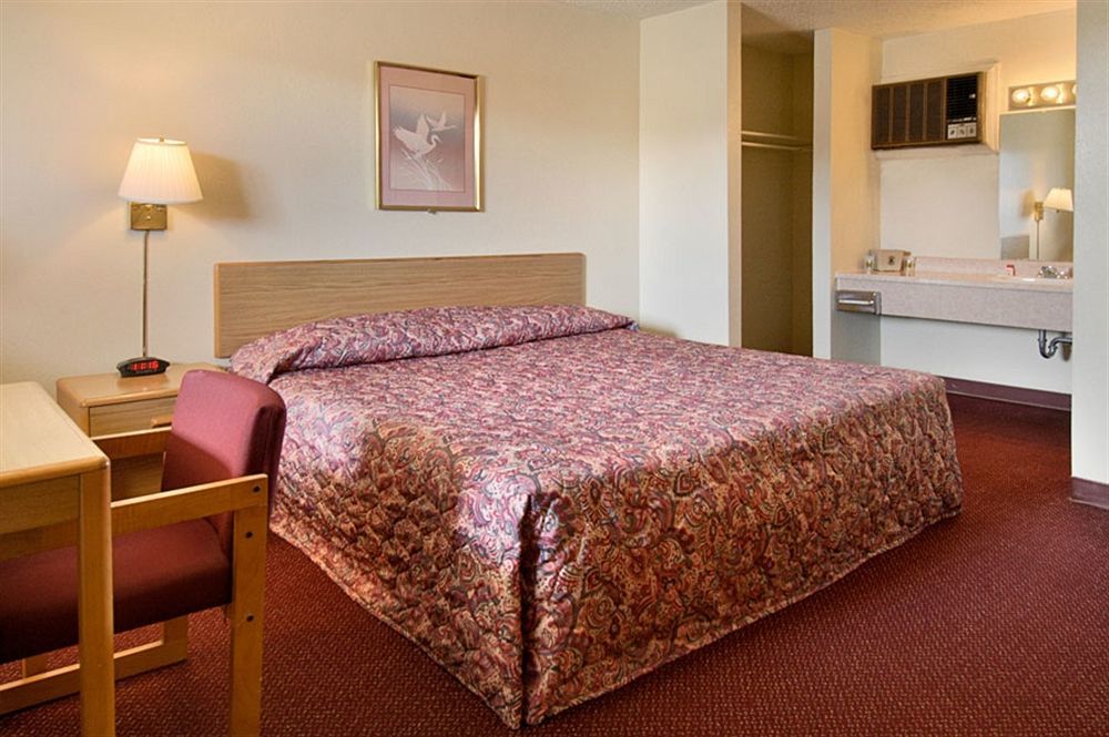 Peoria Inn タルサ エクステリア 写真